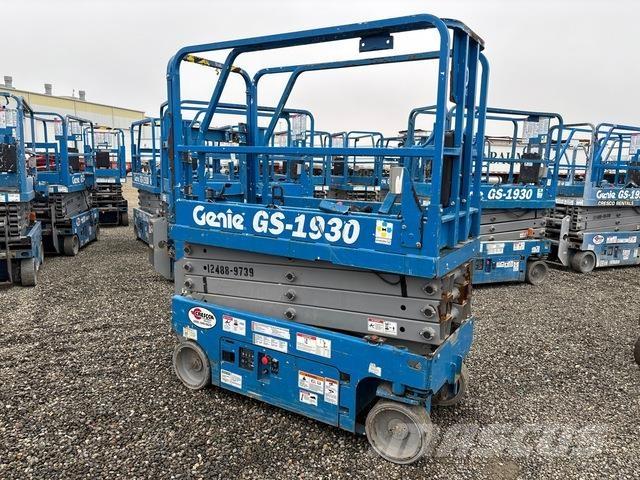 Genie GS-1930 Nožnicové zdvíhacie plošiny