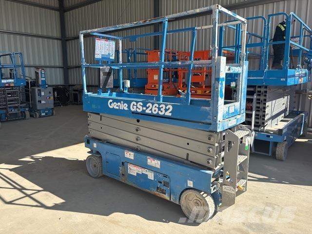 Genie GS-2632 Nožnicové zdvíhacie plošiny