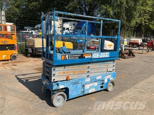 Genie GS-2632 Nožnicové zdvíhacie plošiny