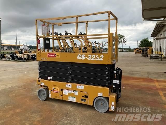 Genie GS-3232 Nožnicové zdvíhacie plošiny