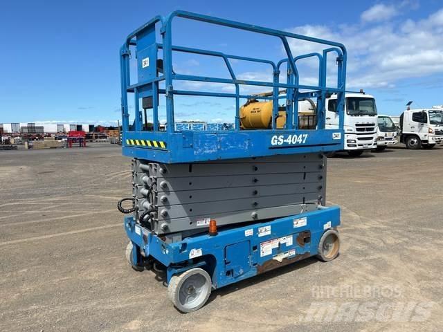 Genie GS-4047 Nožnicové zdvíhacie plošiny