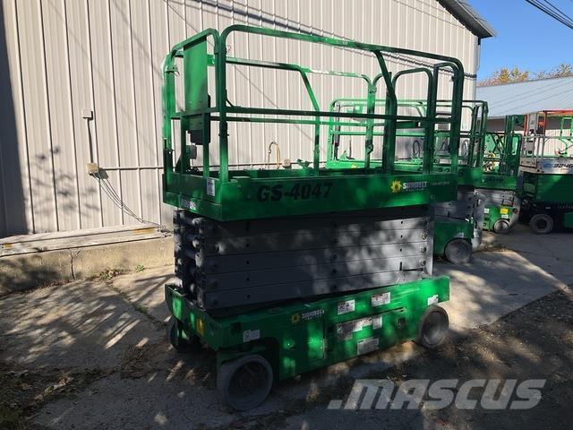 Genie GS-4047 Nožnicové zdvíhacie plošiny