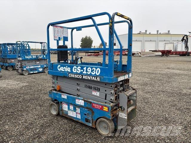 Genie GS1930 Nožnicové zdvíhacie plošiny