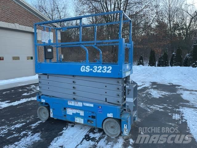 Genie GS3232 Nožnicové zdvíhacie plošiny