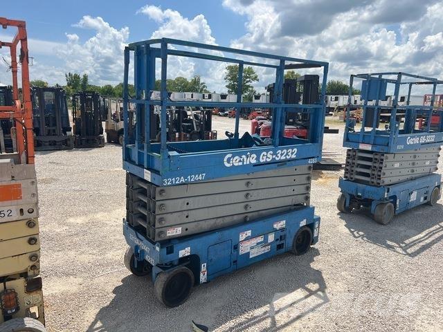 Genie GS3232 Nožnicové zdvíhacie plošiny