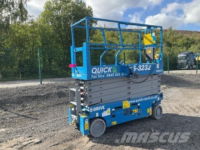 Genie GS3232 Nožnicové zdvíhacie plošiny