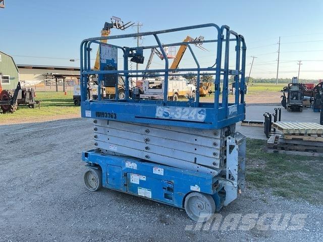 Genie GS3246 Nožnicové zdvíhacie plošiny
