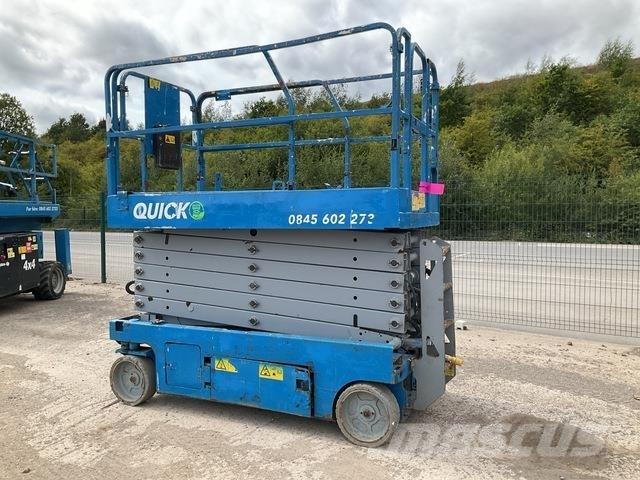Genie GS4047 Nožnicové zdvíhacie plošiny