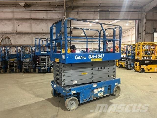 Genie GS4047 Nožnicové zdvíhacie plošiny