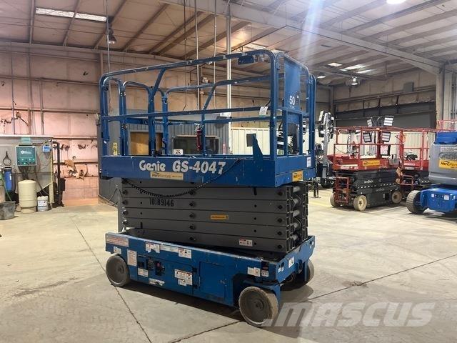 Genie GS4047 Nožnicové zdvíhacie plošiny
