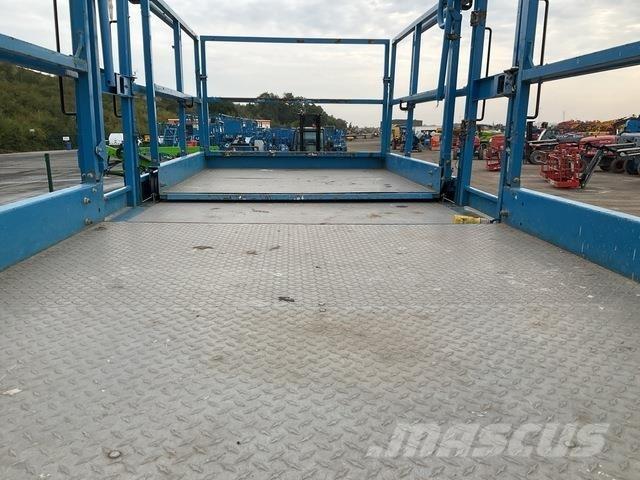 Genie GS5390 Nožnicové zdvíhacie plošiny