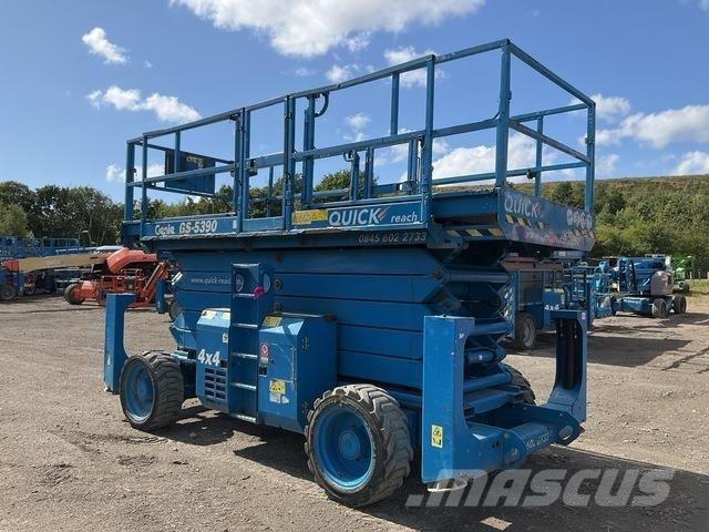 Genie GS5390 Nožnicové zdvíhacie plošiny