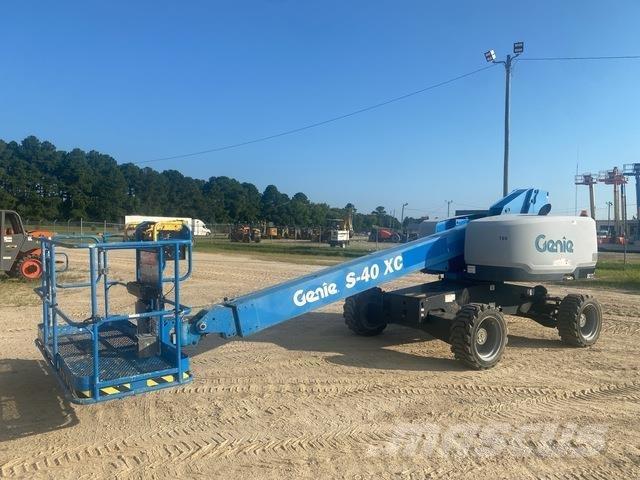Genie S-40XC Teleskopické plošiny
