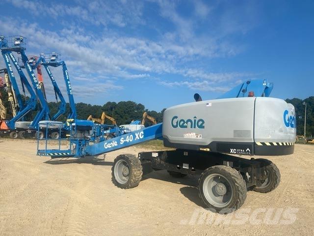 Genie S-40XC Teleskopické plošiny