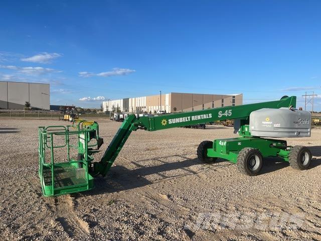 Genie S-45 Teleskopické plošiny