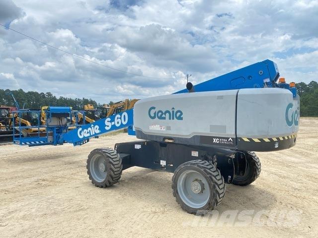 Genie S-60XC Teleskopické plošiny