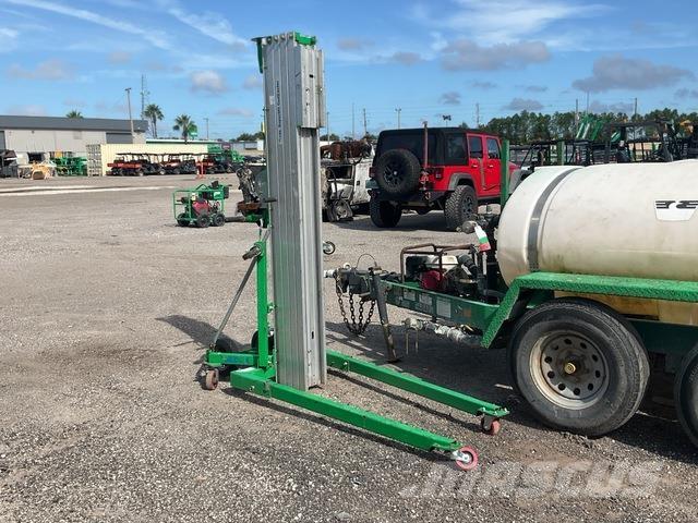 Genie SLC-24 Navijaky, kladkostroje a stavebné výťahy