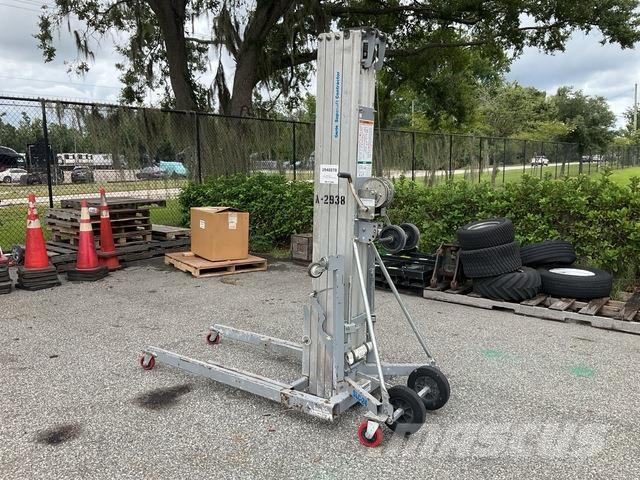 Genie SLC24 Navijaky, kladkostroje a stavebné výťahy