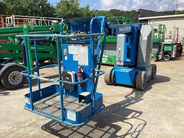 Genie Z-30/20N Kĺbové plošiny
