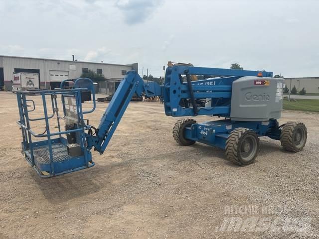 Genie Z-45/25J Kĺbové plošiny
