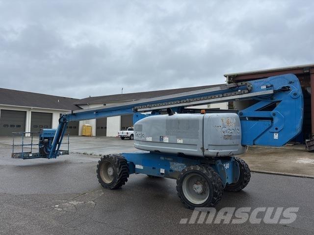 Genie Z-80/60 Kĺbové plošiny