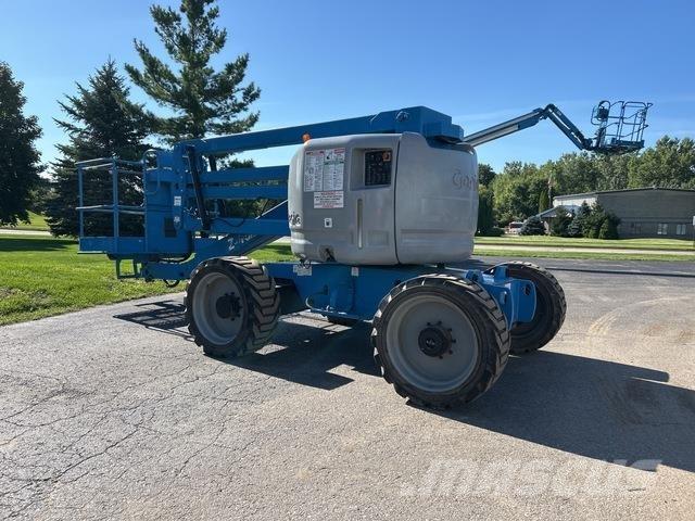 Genie Z45/25 Kĺbové plošiny