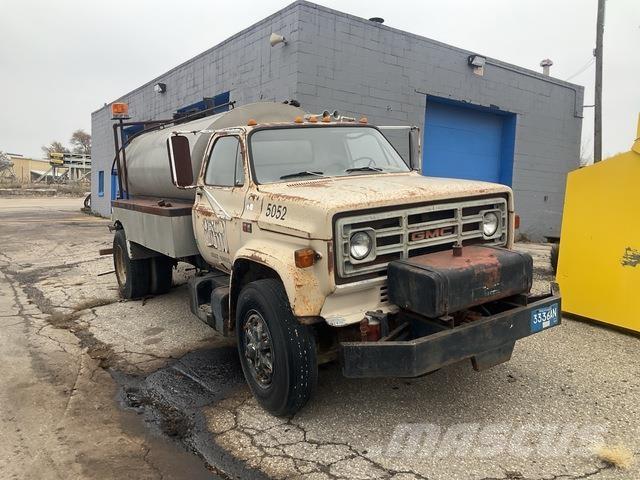 GMC C8500 Ďalšie nákladné vozidlá