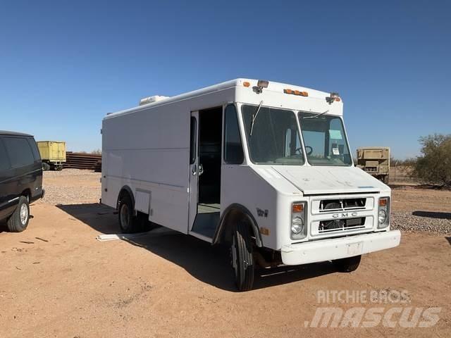 GMC P3500 Dodávky