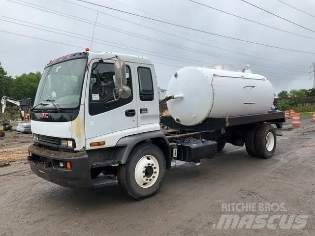 GMC T7500 Cisterny na vodu