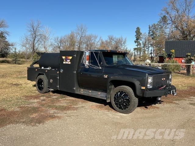 GMC V3500 Kombinované/Čerpacie cisterny