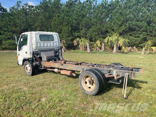 GMC W45042 Kabíny a interiér