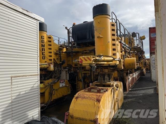Gomaco GP-4000 Stroje na betónové dlaždice