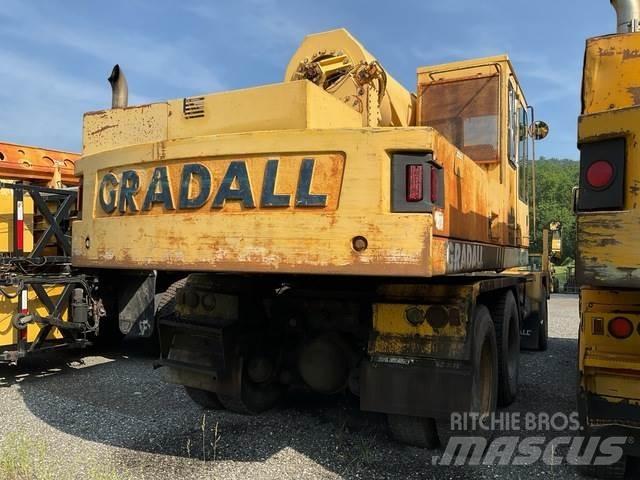 Gradall XL4100 Kolesové rýpadlá