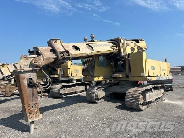Gradall XL5210 Pásové rýpadlá