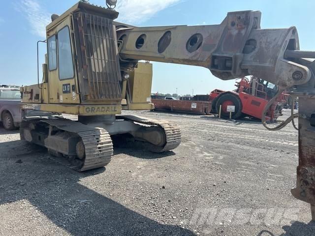 Gradall XL5210 Pásové rýpadlá