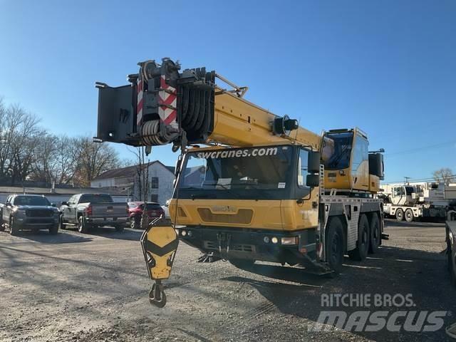 Grove GMK3055 Univerzálne terénne žeriavy