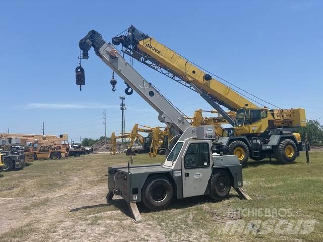 Grove YB4409-2 Ostatná zdvíhacia technika