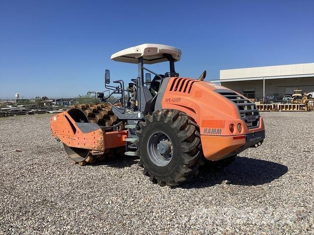 Hamm H11i P Ťahačové valce