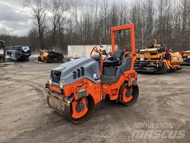 Hamm HD12 VV Tandemové valce