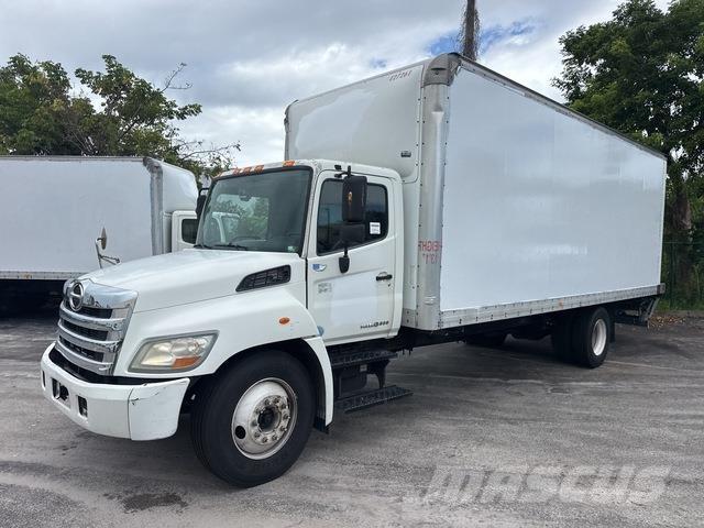 Hino  Skriňová nadstavba