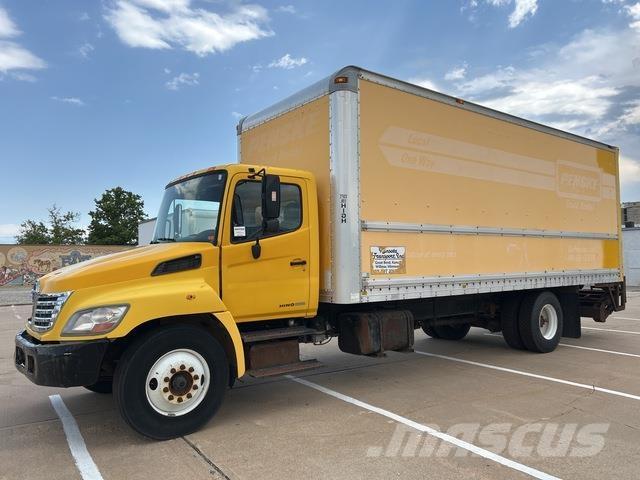 Hino 268 Skriňová nadstavba