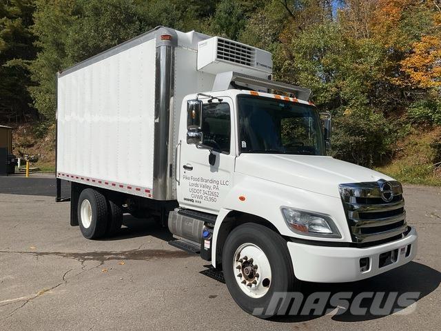 Hino 268 Chladiarenské nákladné vozidlá