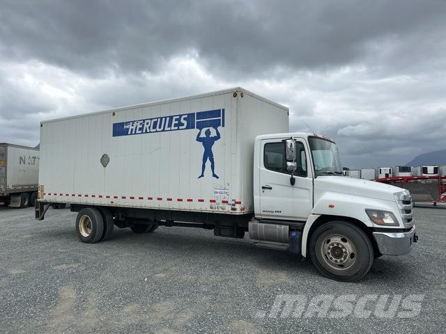 Hino 338 Skriňová nadstavba