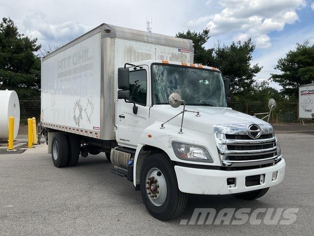 Hino 338 Skriňová nadstavba