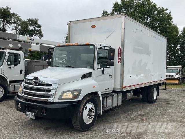 Hino 338 Smetiarske vozidlá