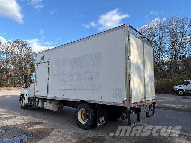 Hino 338 Skriňová nadstavba