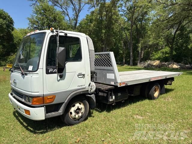 Hino FA1517 Vyslobodzovacie vozidlá