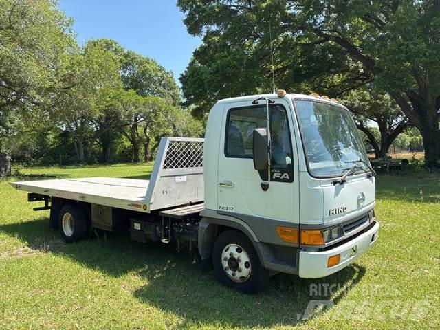 Hino FA1517 Vyslobodzovacie vozidlá