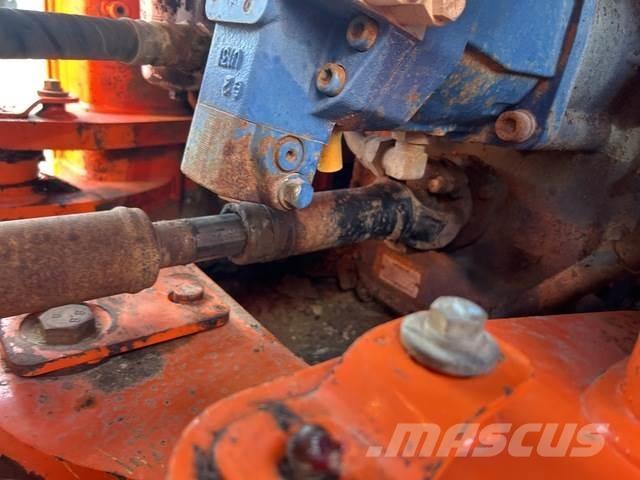 Hitachi ZW120 Kolesové nakladače
