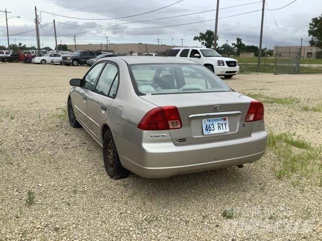 Honda Civic LX Automobily
